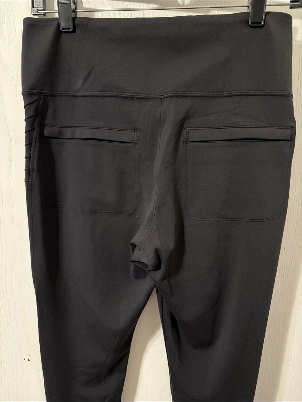 Athleta Delancey Moto Tight Leggings Black Like New Size Medium - Picture 11 of 14